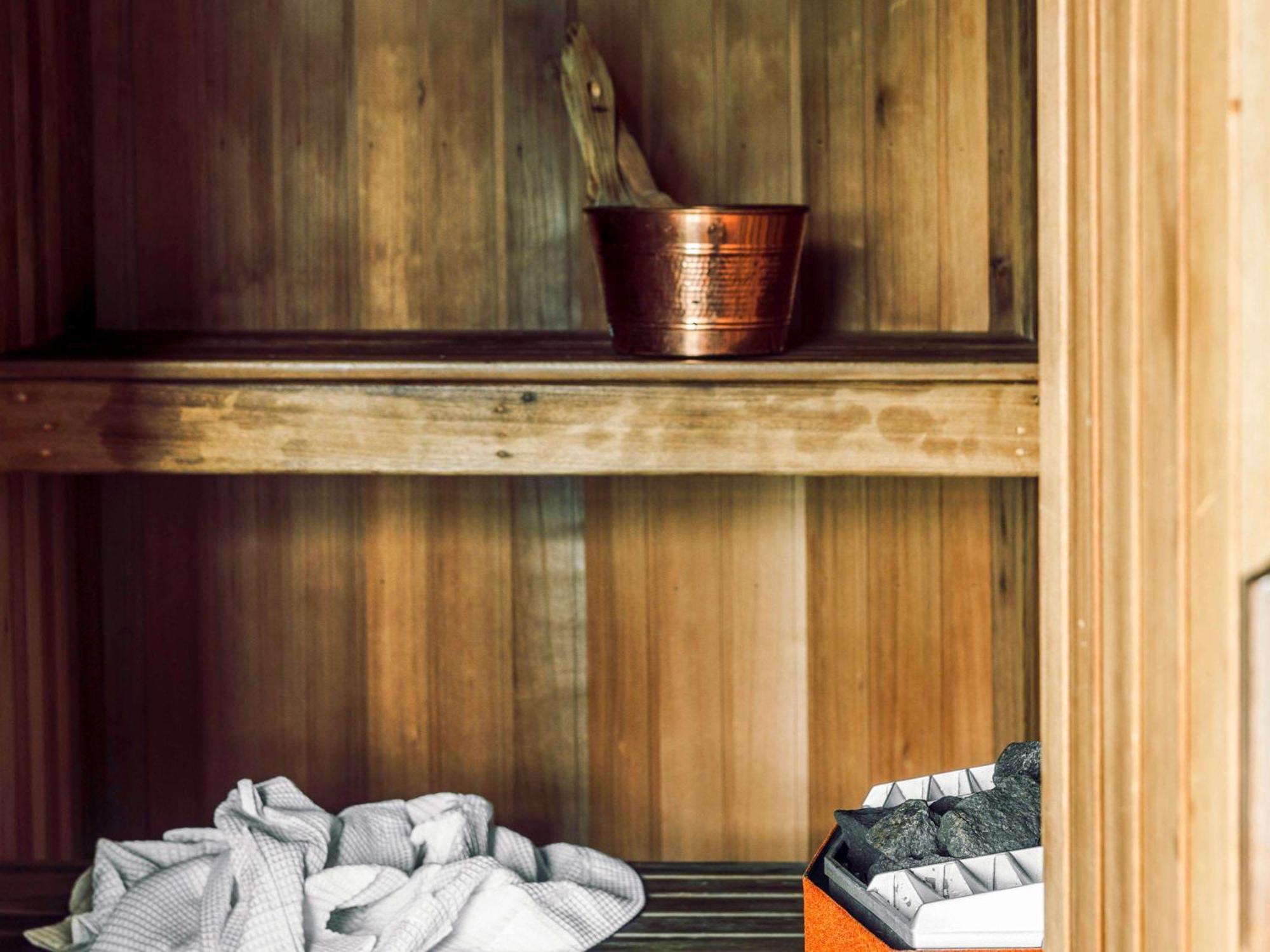 The Como Melbourne City Exterior foto Sauna accessories